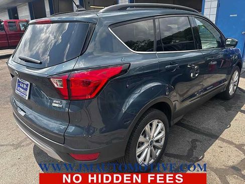 Used 2019 Ford Escape SEL AWD/4WD image 3