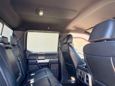 Used 2022 Ford F250 Lariat w/ Lariat Ultimate Package AWD/4WD image 23