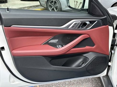 Used 2025 BMW i4 eDrive40 image 15