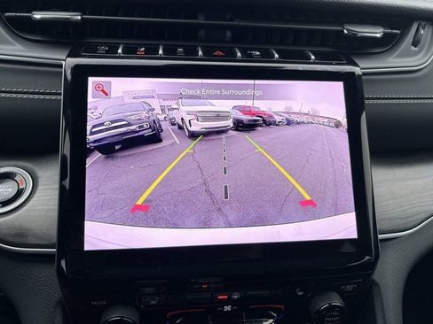 Used 2025 Jeep Grand Cherokee L Limited w/ Trailer Tow Package image 12