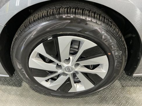 Used 2025 Nissan Altima 2.5 S image 27