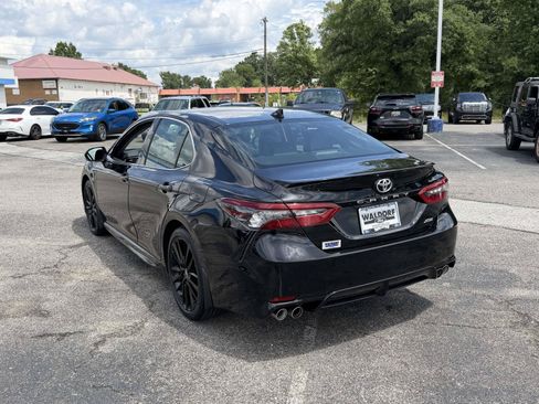 Used 2024 Toyota Camry XSE w/ Cold Weather Package FWD image 4