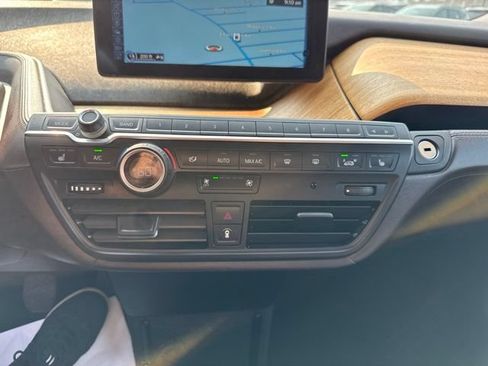 Used 2014 BMW i3 w/ Range Extender RWD image 11