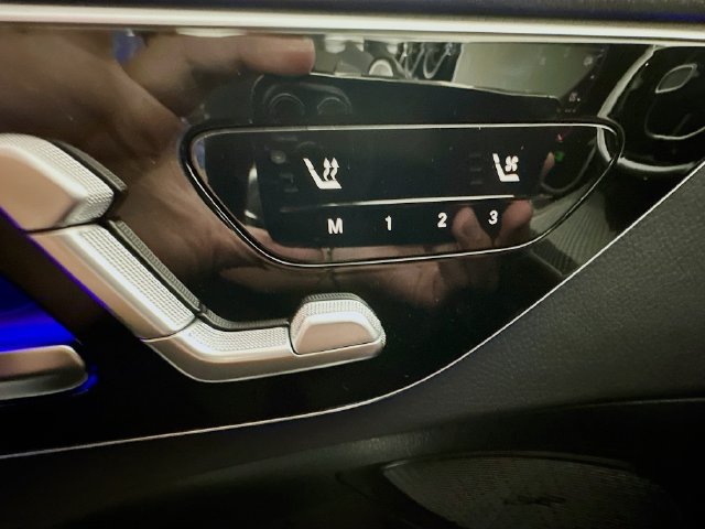 Used 2026 Mercedes-Benz C 300 4MATIC Sedan image 19