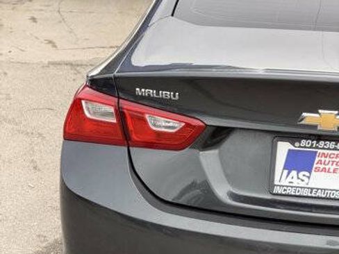 Used 2018 Chevrolet Malibu LS image 6
