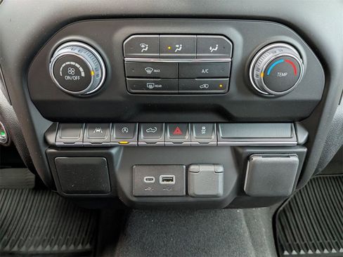 New 2026 Chevrolet Silverado 1500 Custom image 17