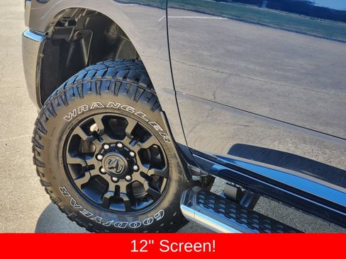 Used 2024 RAM 2500 Big Horn w/ Safety Group AWD/4WD image 17
