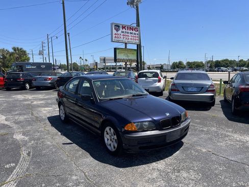 Used 2000 BMW 323i Sedan RWD image 2
