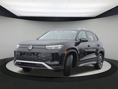New 2026 Volkswagen Tiguan S image 3