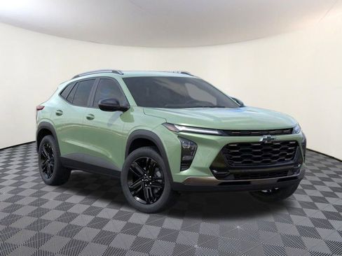 New 2026 Chevrolet Trax ACTIV image 1