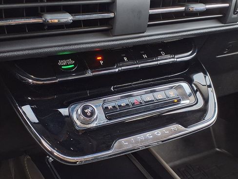 Used 2023 Lincoln Corsair Reserve w/ Equipment Group 201A image 8