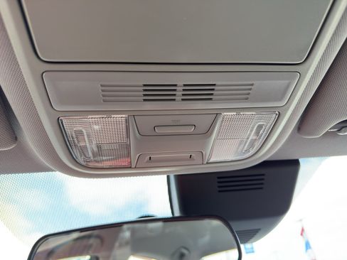 Used 2018 Honda Accord LX image 23