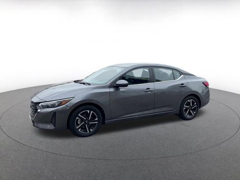 Used 2025 Nissan Sentra SV image 8