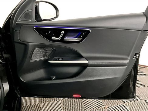 Used 2025 Mercedes-Benz C 300 4MATIC Sedan image 22