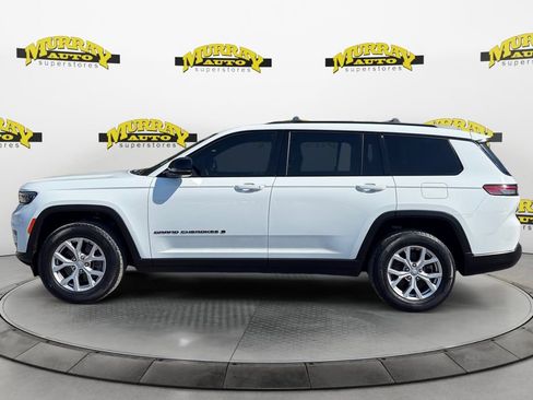 Certified 2022 Jeep Grand Cherokee L Laredo RWD image 2