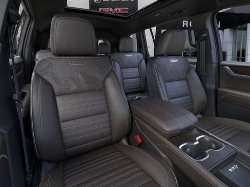 New 2027 GMC Acadia Denali Ultimate AWD/4WD image 16