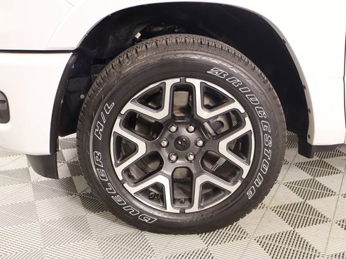 Used 2025 RAM 1500 Laramie w/ Sport Appearance Package image 18