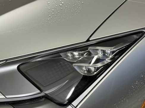 Used 2021 Lexus LC 500 Convertible w/ Touring Package RWD image 13