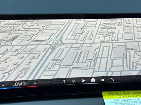 Used 2025 BMW X3 xDrive30i w/ Premium Package image 24