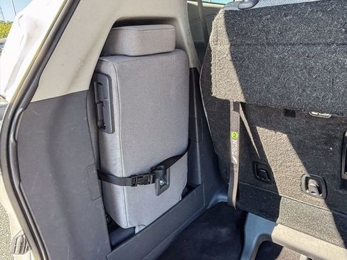 Used 2023 Toyota Sienna LE image 43