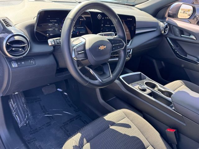 Certified 2026 Chevrolet Equinox LT FWD image 11