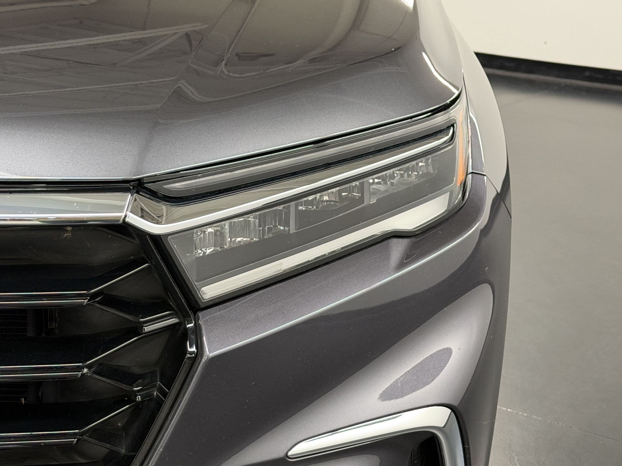 Certified 2024 Honda Pilot Touring image 12