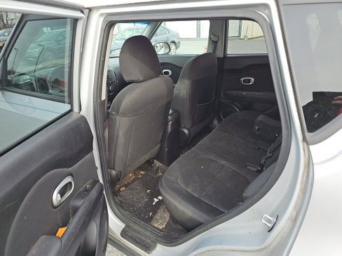 Used 2014 Kia Soul image 12