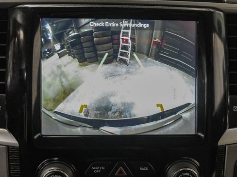 Used 2018 RAM 2500 Limited image 21