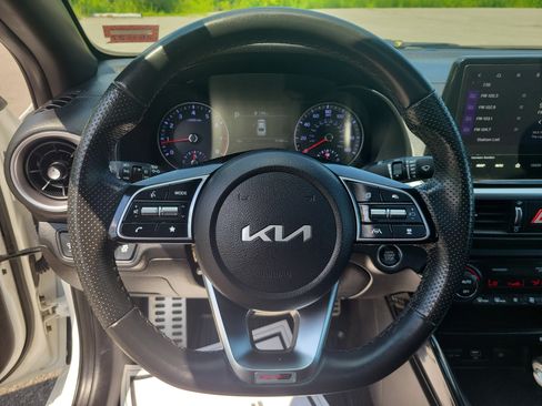 Used 2023 Kia Forte GT-Line w/ GT-Line Premium Package FWD image 21
