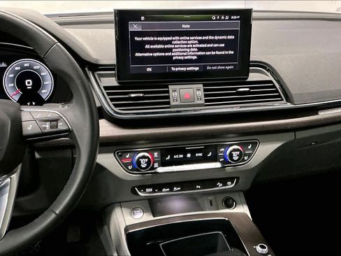 Used 2021 Audi Q5 Premium Plus w/ Premium Plus Package image 9
