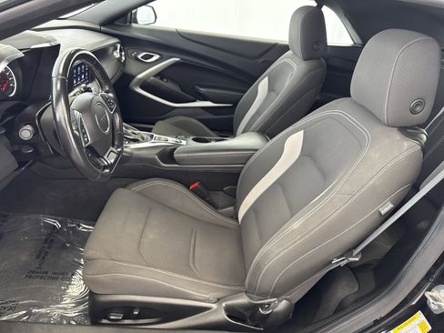 Used 2023 Chevrolet Camaro LT image 7