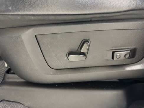 Used 2024 RAM 2500 Laramie image 20