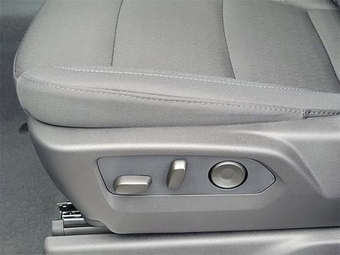 New 2026 Chevrolet Silverado 1500 LT image 17