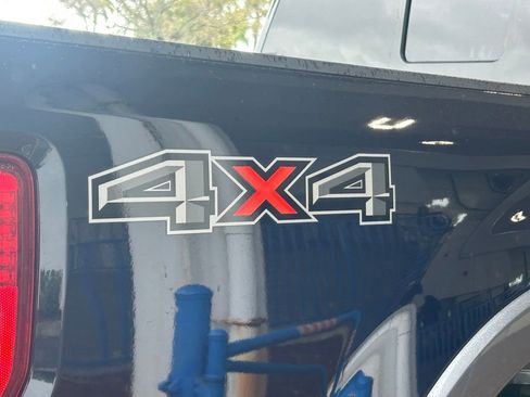 Used 2022 Ford F250 Lariat w/ Lariat Ultimate Package image 23