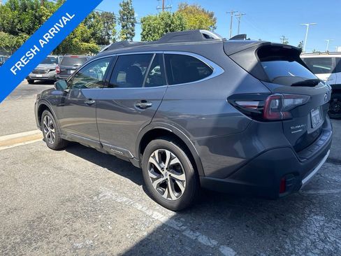 Used 2022 Subaru Outback Touring XT AWD/4WD image 2