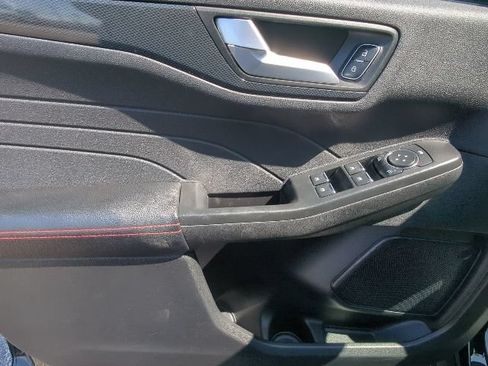 Used 2025 Ford Escape ST-Line Select w/ Tech Pack #1 AWD/4WD image 11