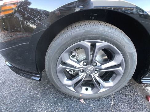 New 2025 Honda Accord EX-L image 10