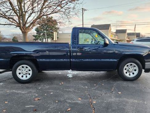 Used 2007 Chevrolet Silverado 1500 W/T image 3