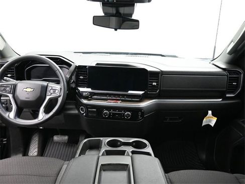 Used 2024 Chevrolet Silverado 2500 LT w/ Z71 Off-Road Package image 20