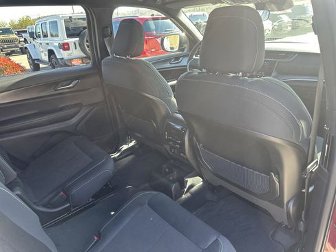 New 2026 Jeep Grand Cherokee L 4WD image 25