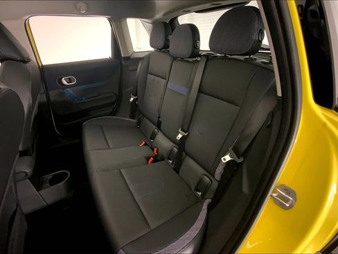 Certified 2025 MINI Cooper S image 14