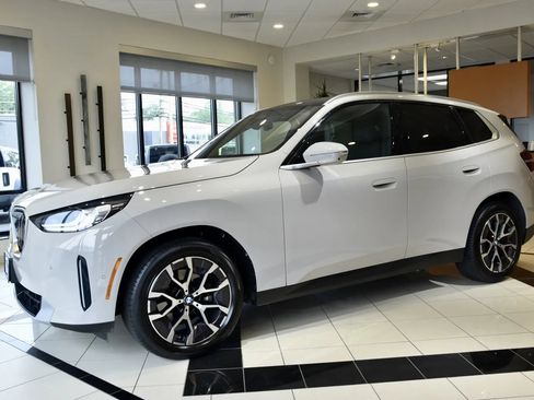 Used 2026 BMW X3 xDrive30i AWD/4WD image 3