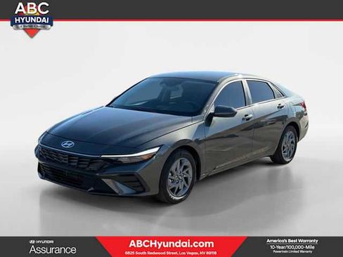 Certified 2024 Hyundai Elantra Blue FWD image 1