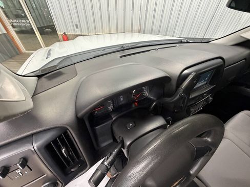 Used 2018 Chevrolet Silverado 3500 W/T image 32