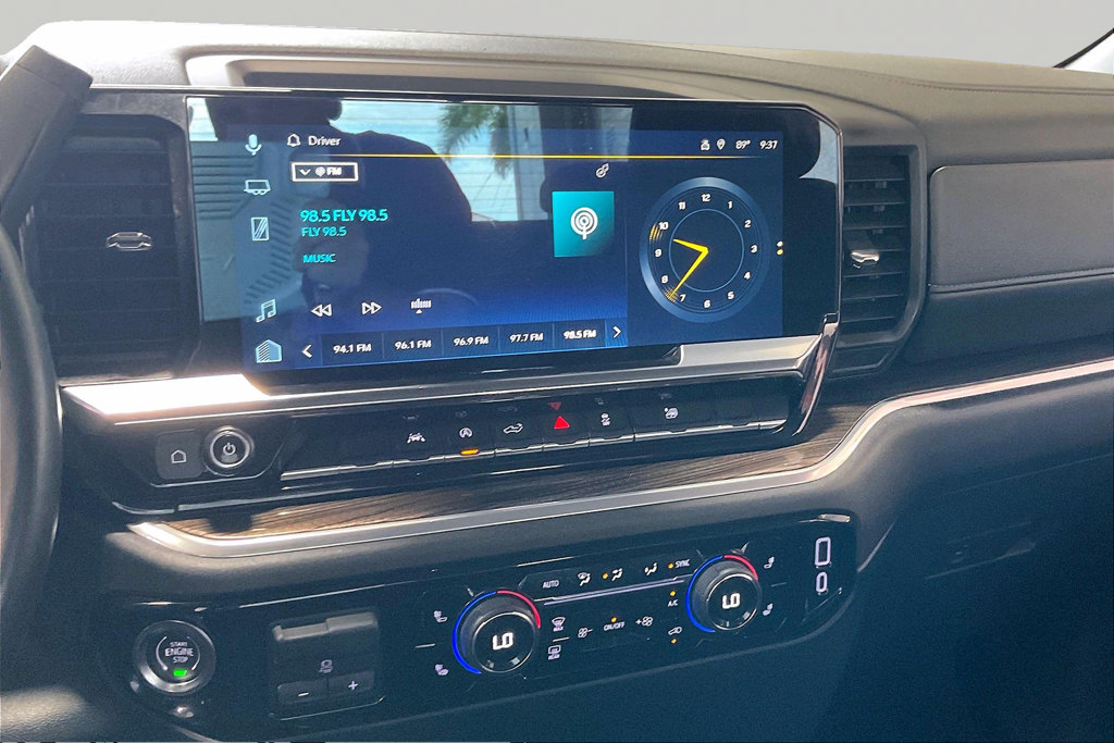 Used 2025 Chevrolet Silverado 1500 LT RWD image 10