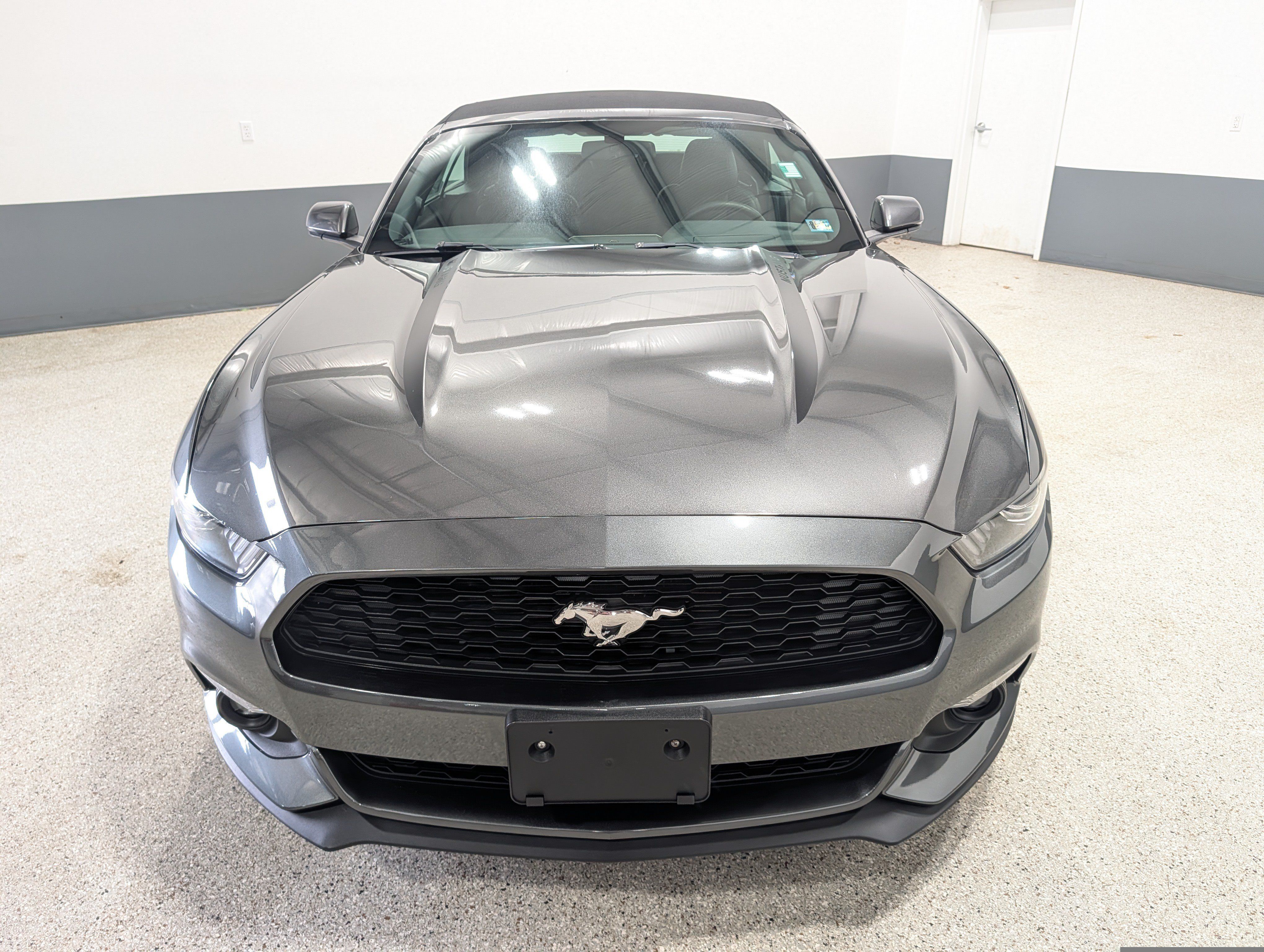 Used 2015 Ford Mustang Premium RWD image 8