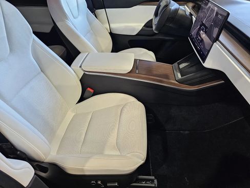 Used 2022 Tesla Model X AWD/4WD image 7