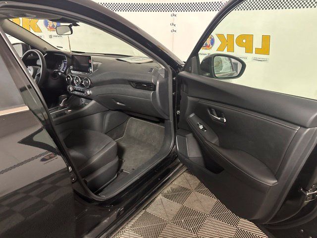 Used 2025 Nissan Sentra SV FWD image 13