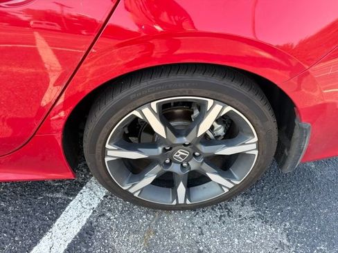 Used 2025 Honda Civic Sport image 26