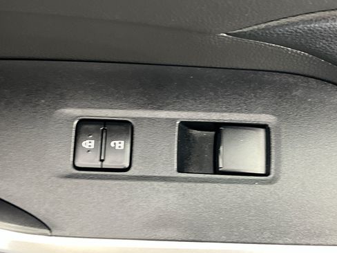 Used 2025 Toyota RAV4 LE FWD image 29